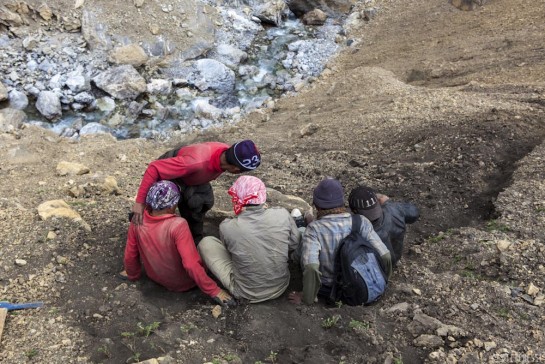 n230/sentier.rupshu.ladakh.3.jpg