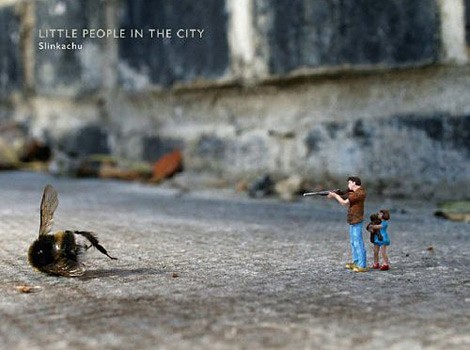 n257/little.people.in.the.city.slinkachu.jpg