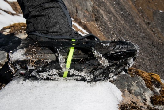 n355/ice.traction.crampons.1.jpg