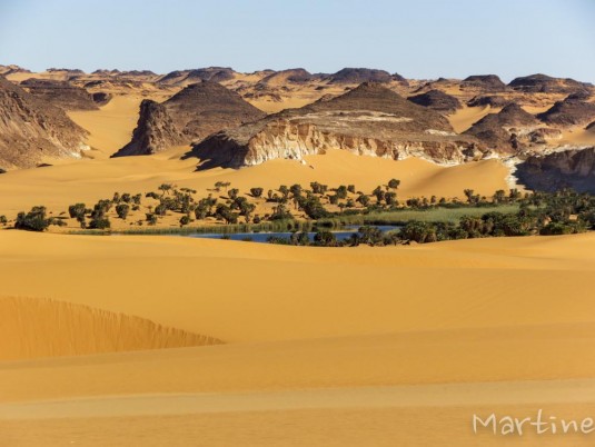 n385/martine.tchad.trek.toubou.ennedi.8.jpg