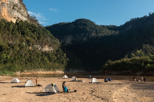 n532/parc.tsingy.trek.madagascar.bemaraha.part.1.14.jpg