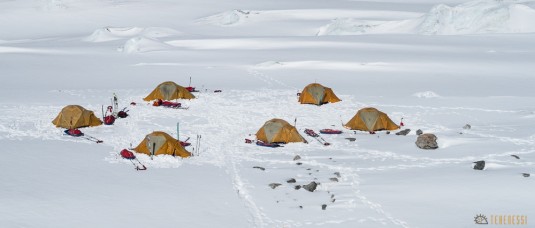 n579/pakistan.baltoro.ski.tour.k2.broad.peak.mitre.pulka.gasherbrum.30.jpg