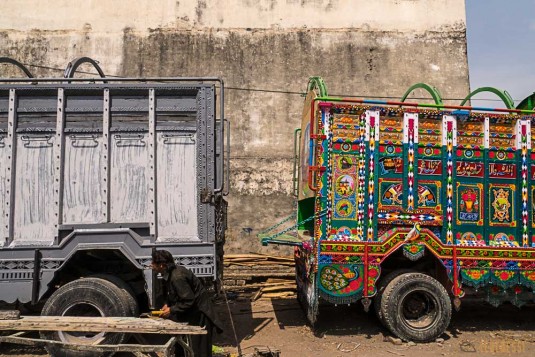 n587/pakistan.camion.peinture.baltoro.ski.tour.14.jpg