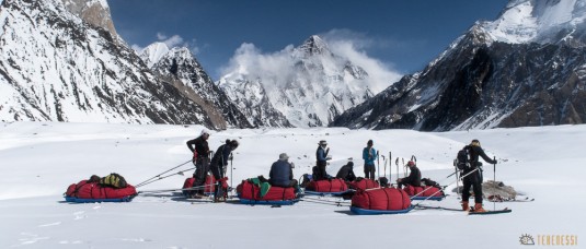 n588/pakistan.baltoro.ski.tour.k2.broad.peak.mitre.pulka.gasherbrum.25.jpg