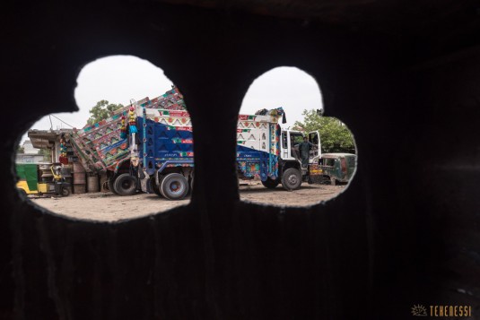 n657/Camion.Pakistan.Bus.peinture.22.jpg