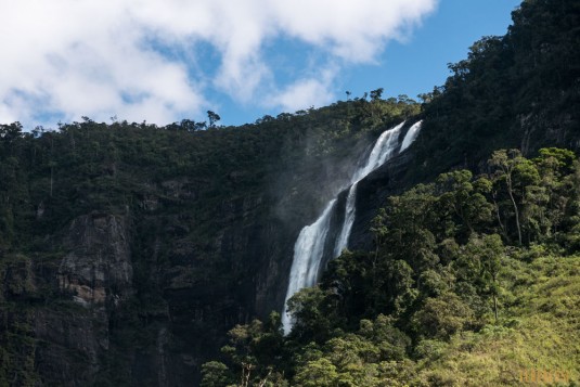 n663/Sakaleona.chutes.falls.Madagascar.trek.16.jpg