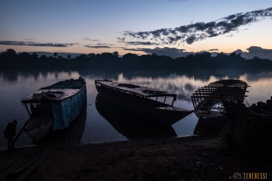 n667/Madagascar.Canal.Pangalane.sud.trek.Sakaleona.7.jpg