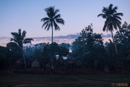 n667/Madagascar.Canal.Pangalane.sud.trek.Sakaleona.8.jpg