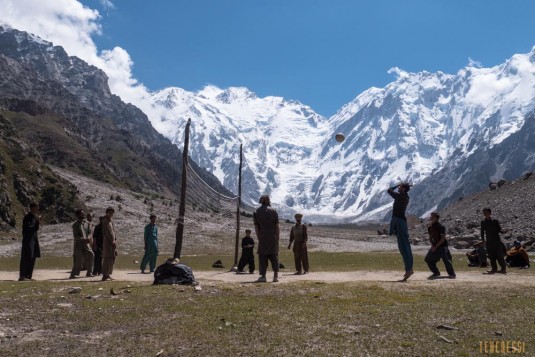 n708/Trek.Nanga.Parbat.Pakistan.Mazeno.pass.Diamir.12.jpg