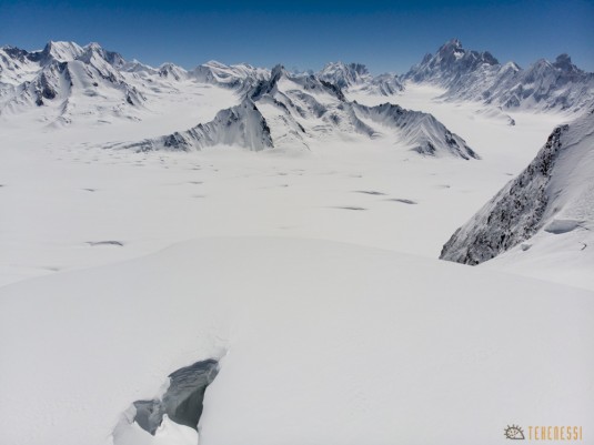 n743/Nepal.Pakistan.Shimshal.Hispar.Biafo.Snow.lake.7.jpg