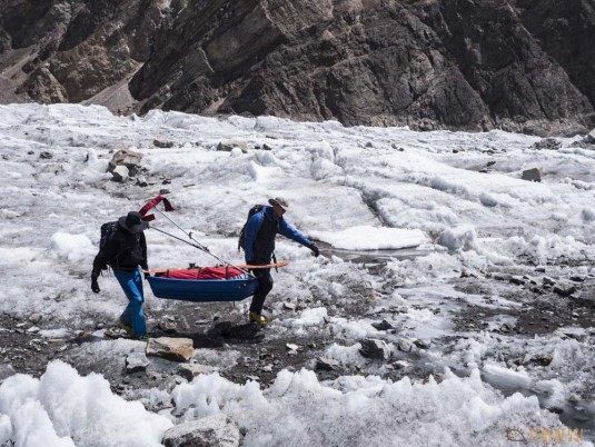 n745/Nepal.Pakistan.Shimshal.Hispar.Biafo.Snow.lake.19.jpg