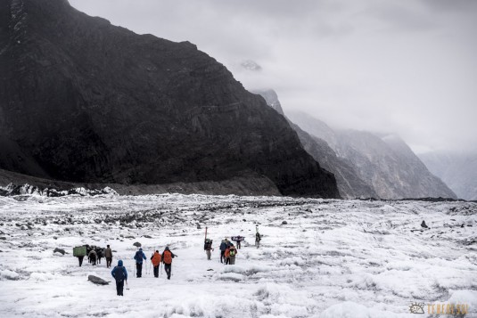 n745/Nepal.Pakistan.Shimshal.Hispar.Biafo.Snow.lake.25.jpg