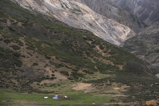 n761/Kailash.Far.West.Nepal.trek.Saipal.Hilsa.13.jpg
