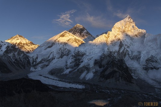 n871/Everest.Khumbu.Lotse.Nputse.Boiveau.Tekenessi.GHT.Nepal.16.jpg