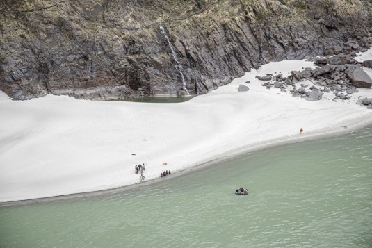 n905/Shimshal.Lukpe.la.Snow.lake.Biafo.Ski.expedition.1.jpg