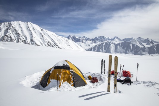 n905/Shimshal.Lukpe.la.Snow.lake.Biafo.Ski.expedition.16.jpg