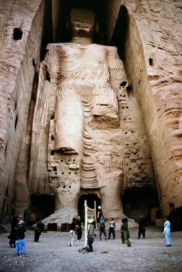 n920/Bouddhas.geants.de.Bamiyan.Mc.Curry.jpg